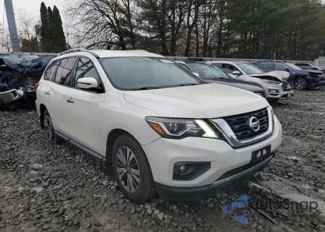 2018 Nissan Pathfinder S z USA, uszkodzony, nr VIN 5N1DR2MM6JC673340